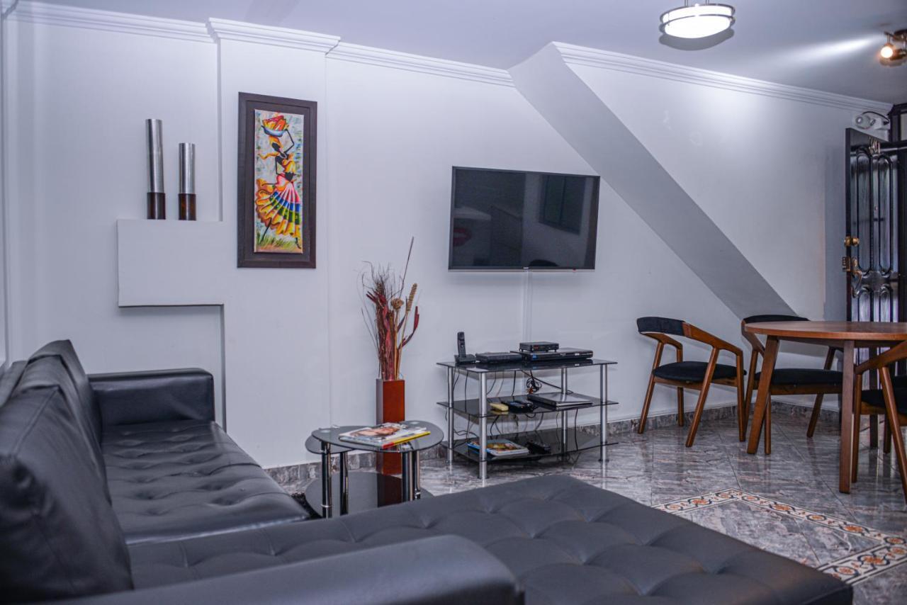 Apartment Carrera 301 Medellin Luaran gambar