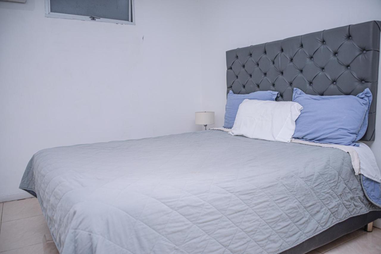 Apartment Carrera 301 Medellin Luaran gambar