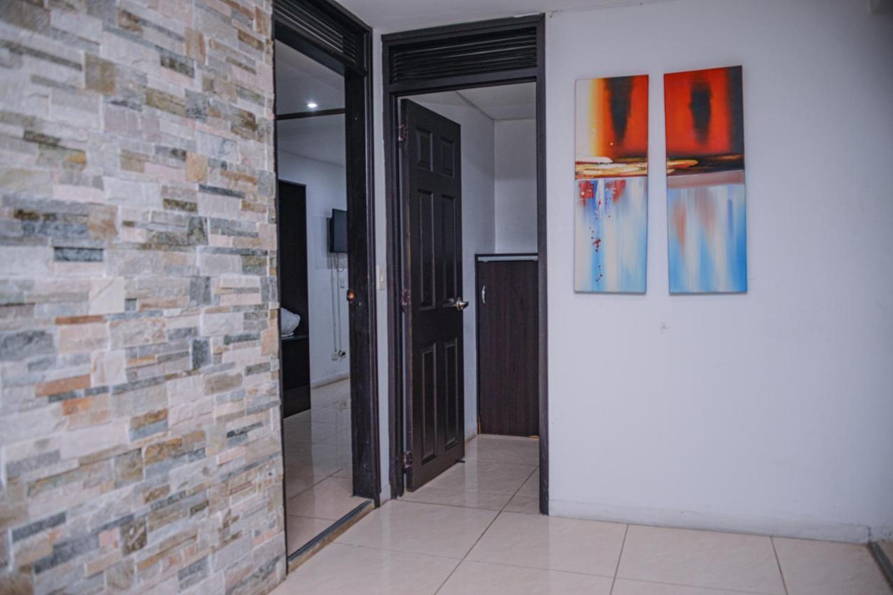 Apartment Carrera 301 Medellin Luaran gambar
