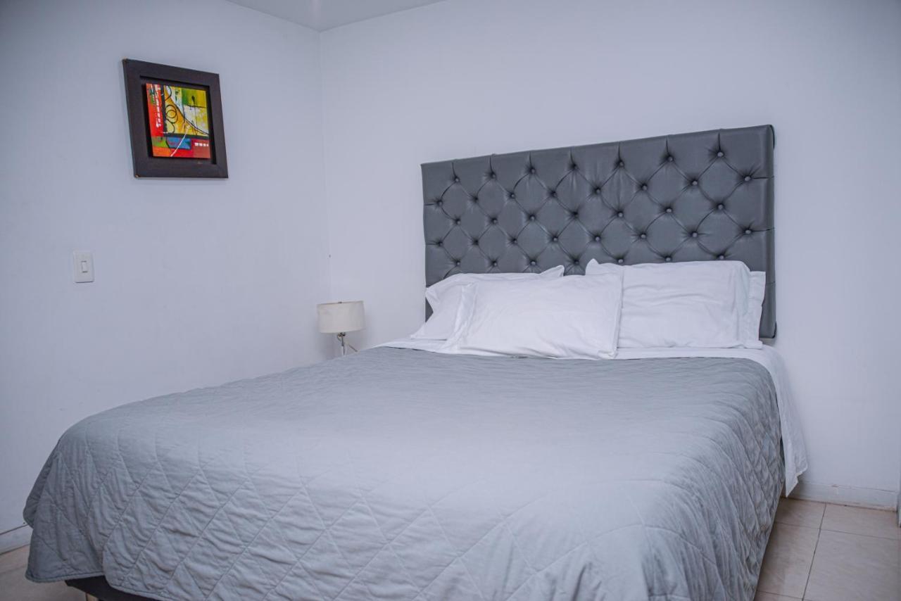 Apartment Carrera 301 Medellin Luaran gambar